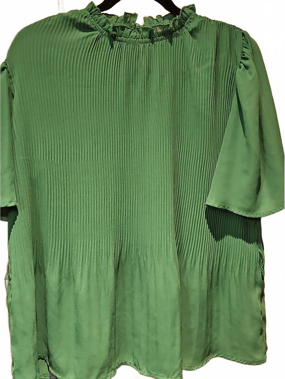 Jealous Tomato Womens Kelly Green  Pleated Ruffle Chiffon Blouse Sz L